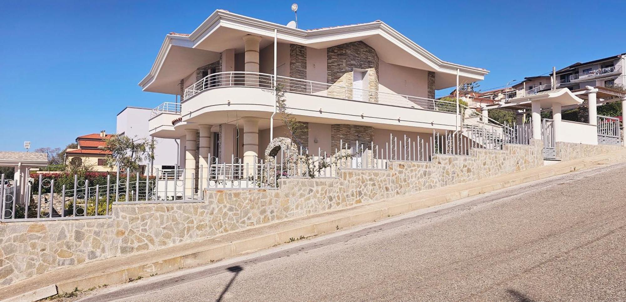 Grillo Superior Apartments Capo Vaticano Exterior foto